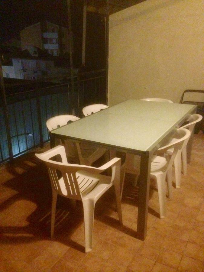 Attico Centralissimo E Vicino Al Mare Apartment Alghero Ngoại thất bức ảnh
